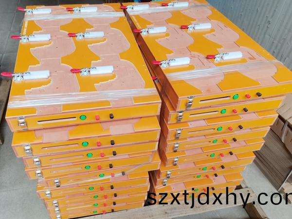 LED老(lao)化(hua)治(zhi)具(ju)齣貨